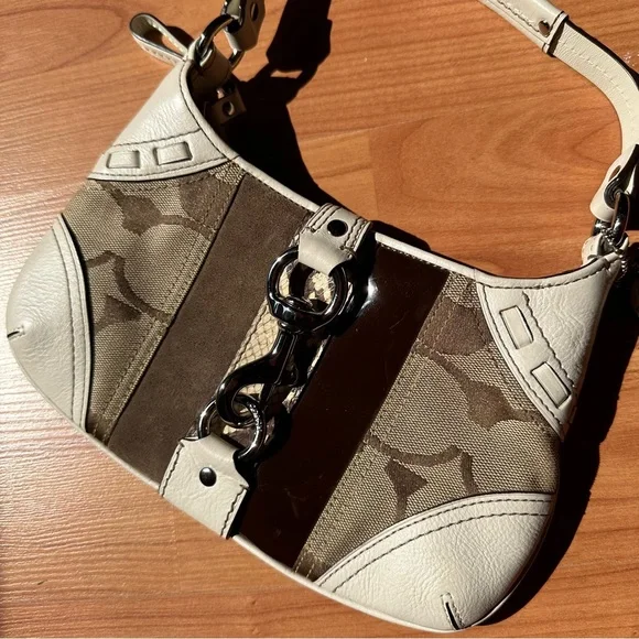 Coach RARE Y2K Classic Monogram Hampton Hobo Mini Bag - Picture 9 of 16